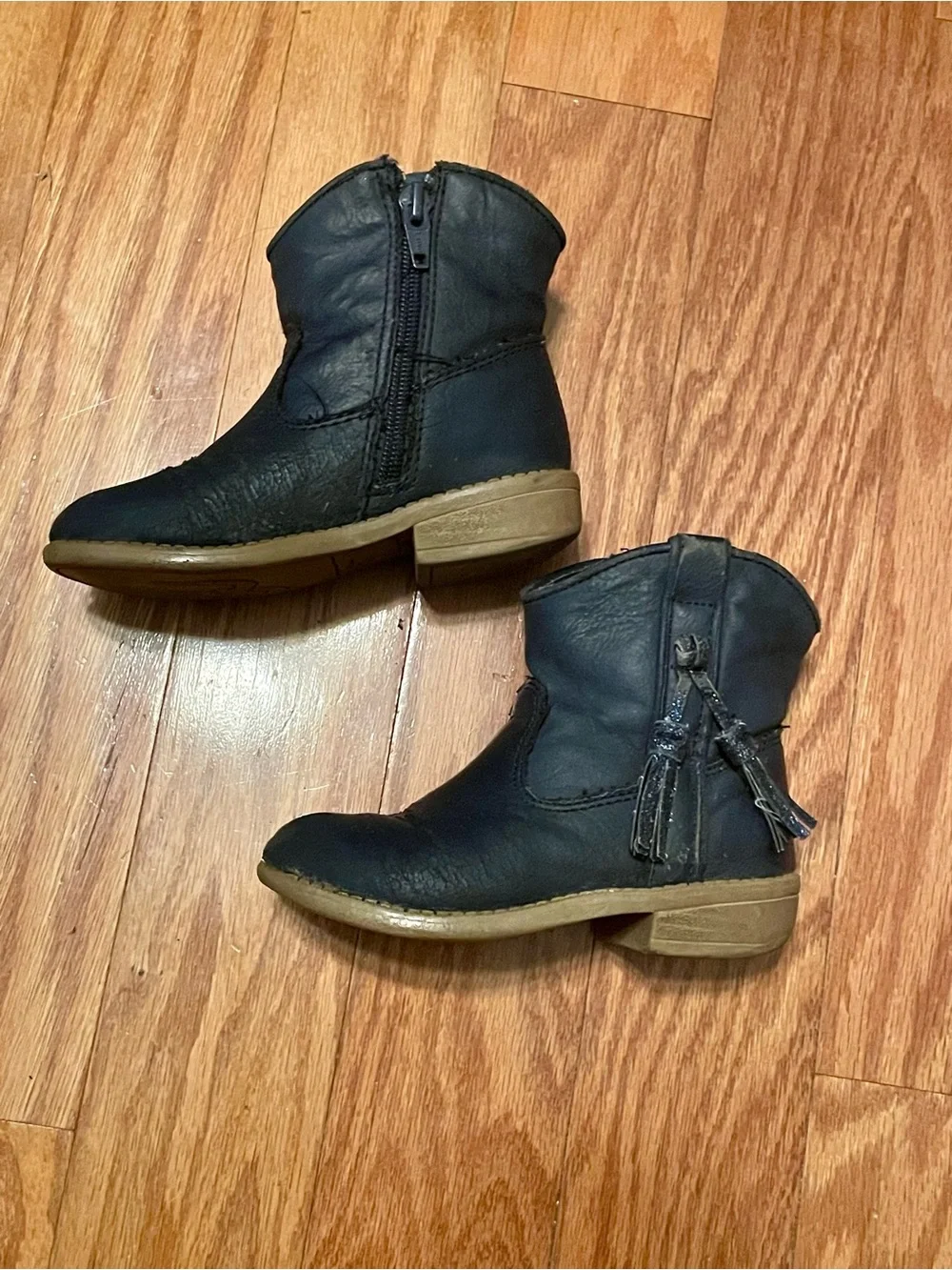 Cat & Jack cute leather